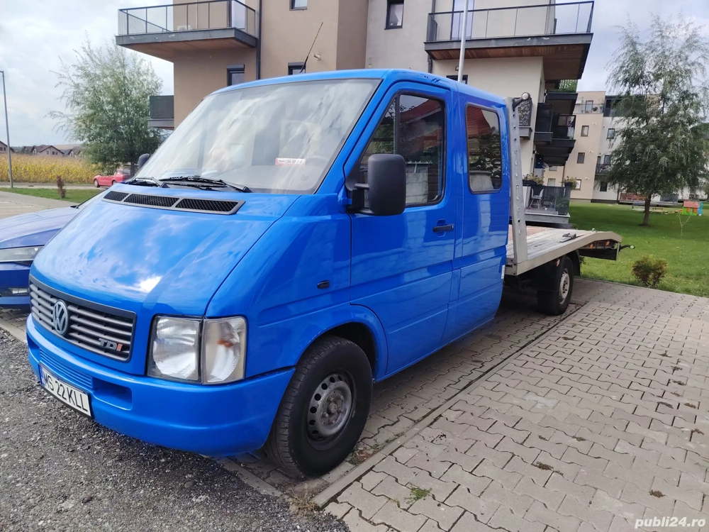 Vând sau schimb Autoplatforma Vw LT 35  Vând sau schimb Autoplatforma Vw LT 35