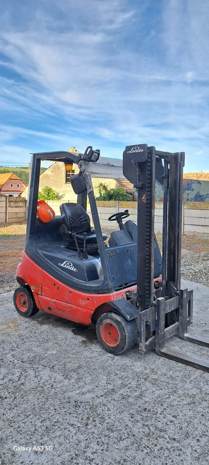 Stivuitor linde h 20 diesel motor wv