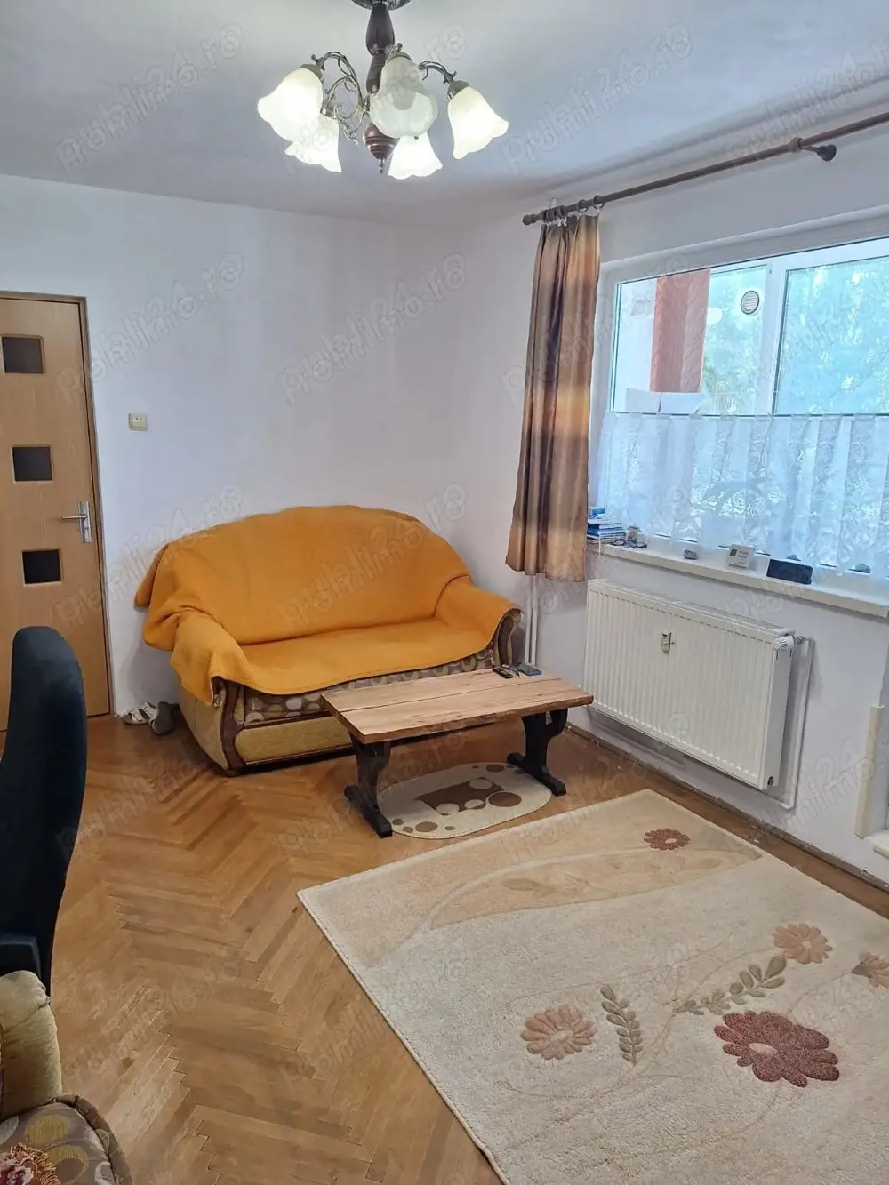 Etaj 2-3 camere zona Dacia cu centrala