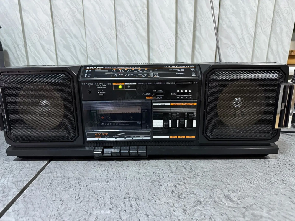 Sharp GF-330H(BK) Boombox