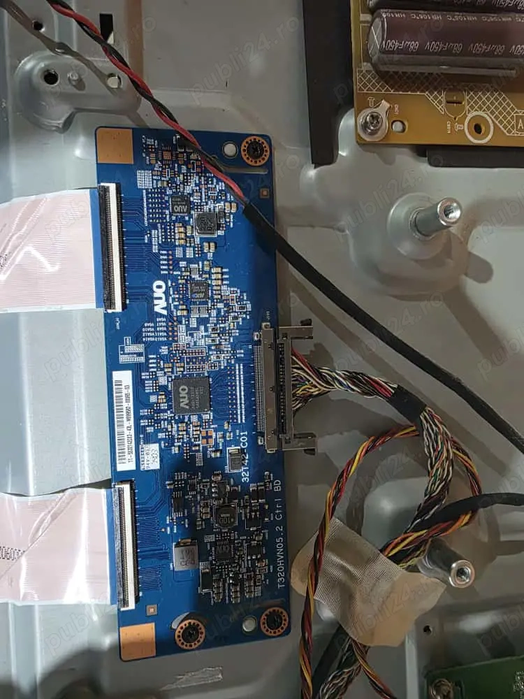 tcon t320hvn05.2 de pe tv Philips 32pfh4309