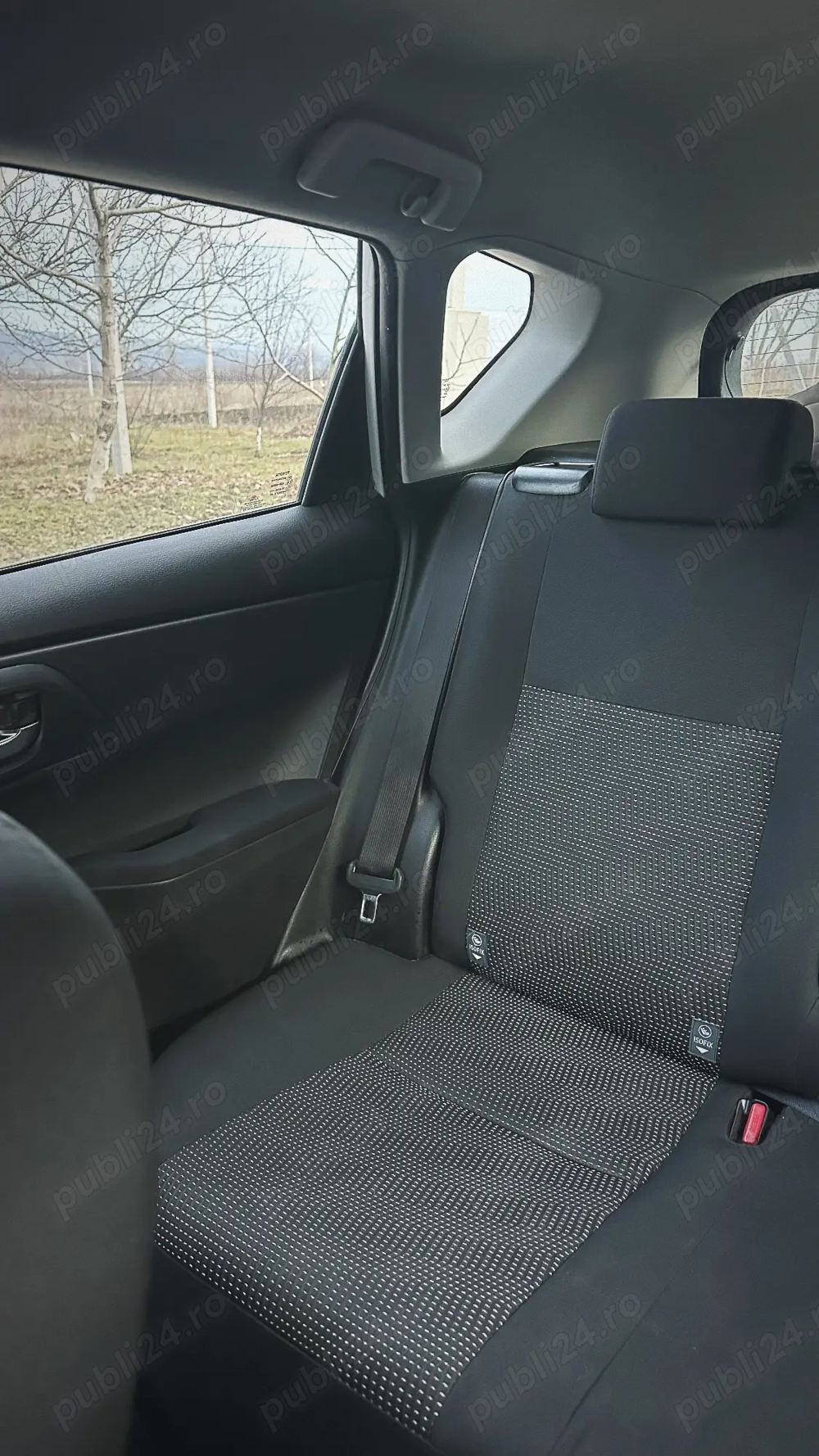 Se vinde Toyota Auris 2015 Se vinde Toyota Auris 2015