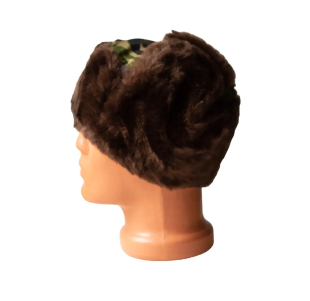 Căciulă de blană, de camuflaj! 