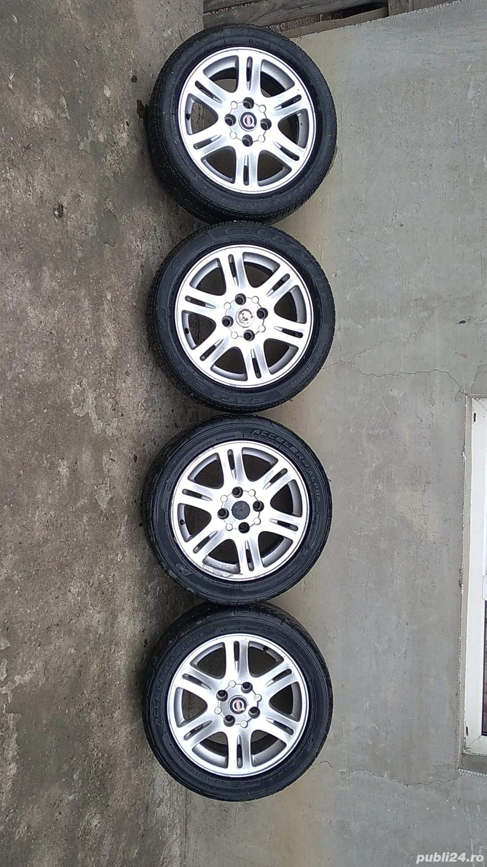 anvelope cu jante de vânzare