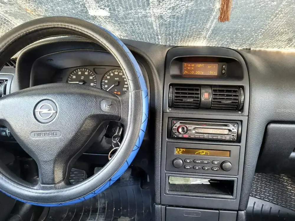 Vand Opel Astra G, in 4 usi, din 2007, 1.6 benzina, 172.900 km, CLIMATRONIC, PILOT AUTOMAT, etc