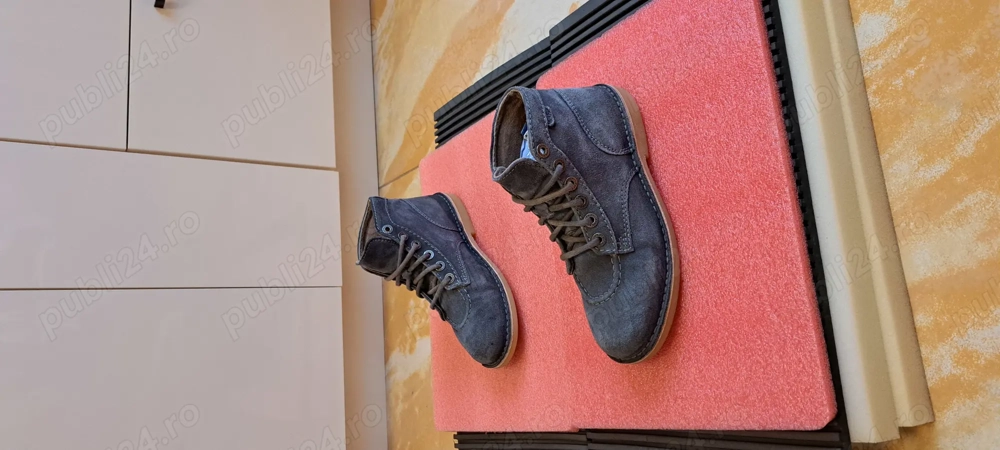 Bocanci din piele naturala Kichers 36.5-37