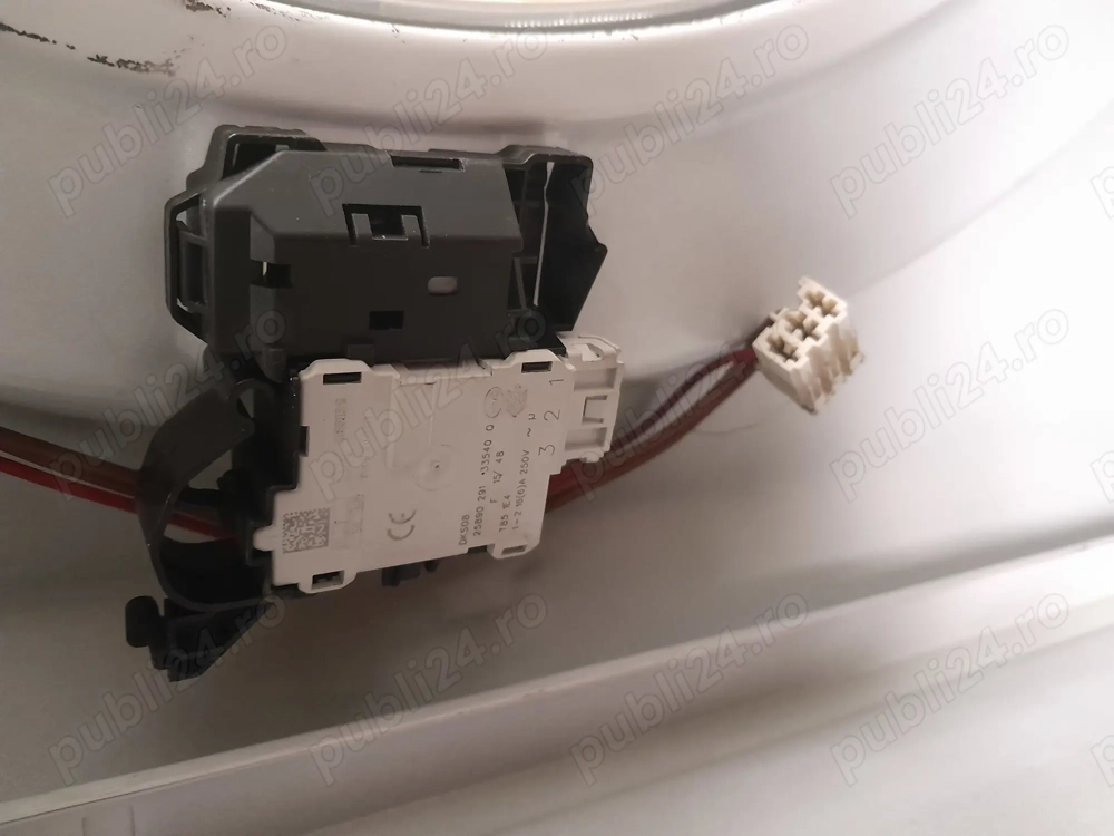 Hublou masina spalat wirlpool