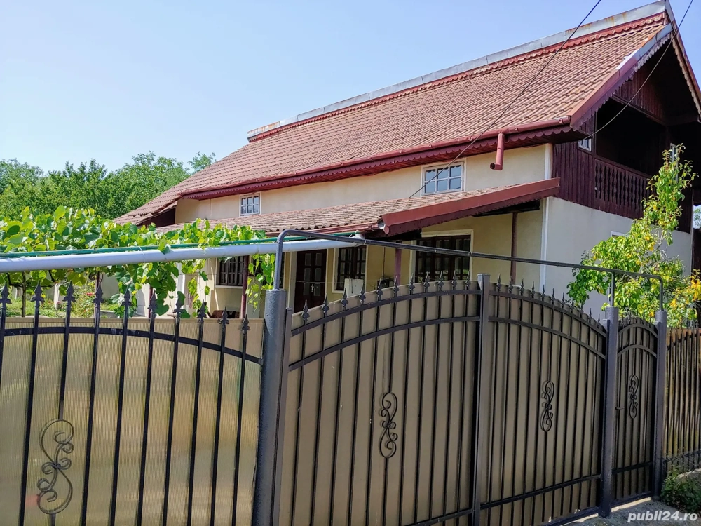 Gospodarie complet utilata si mobilata 