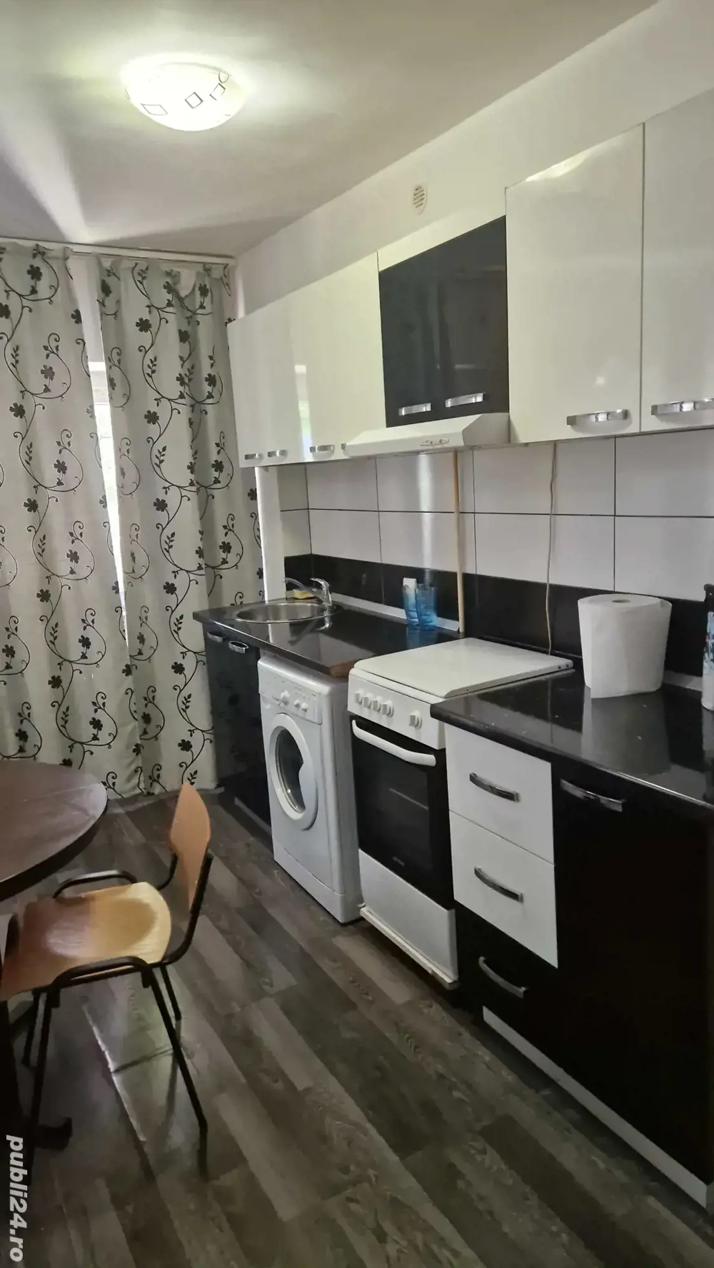 Inchiriez apartament  i.c.frimu  