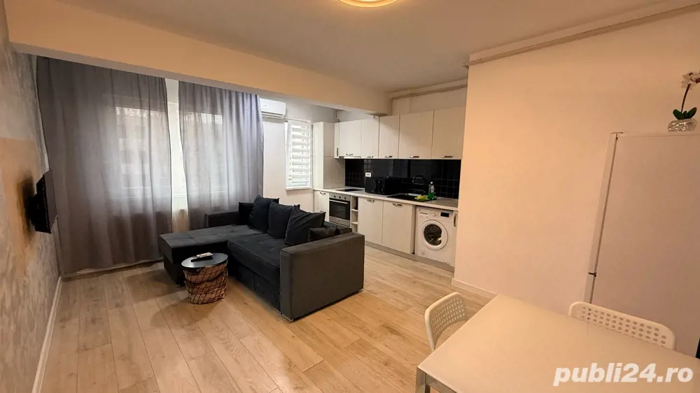 Vand Apartament 2 camere aparatorii patriei sector 4