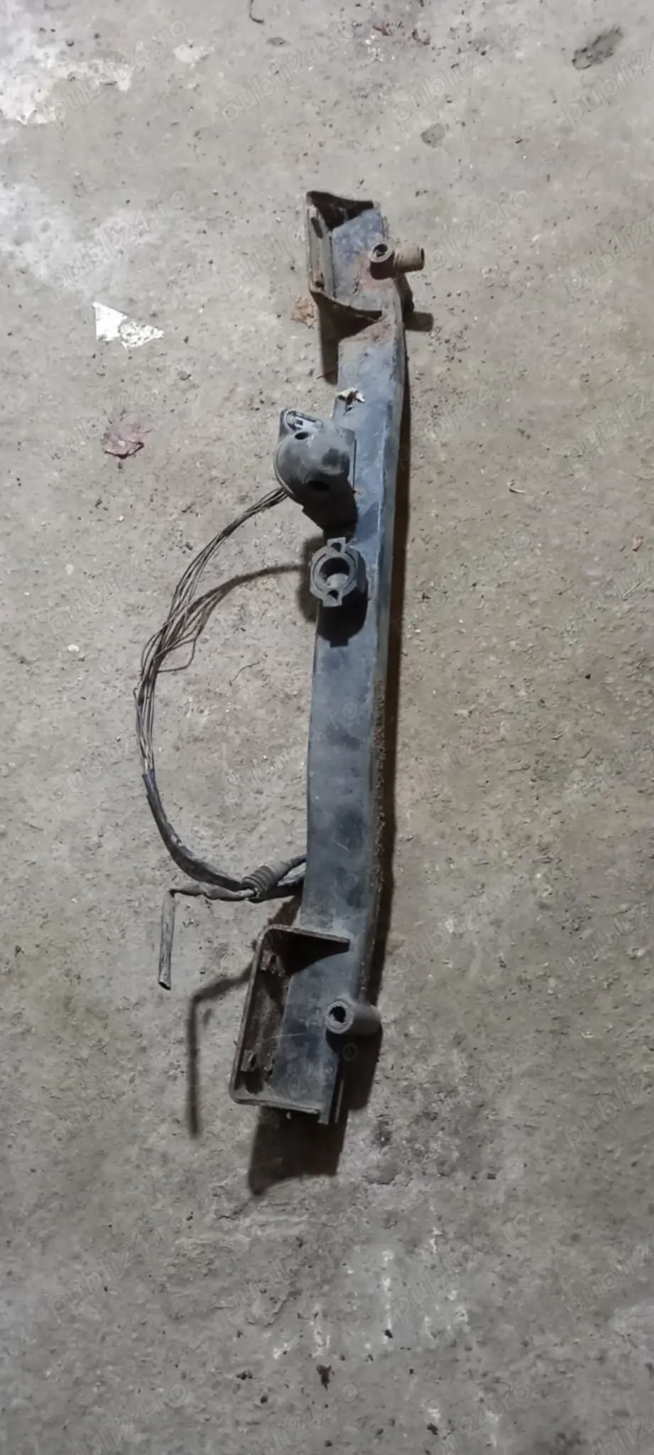 Carlig remorcare original BMW 320i E36 cu priza 