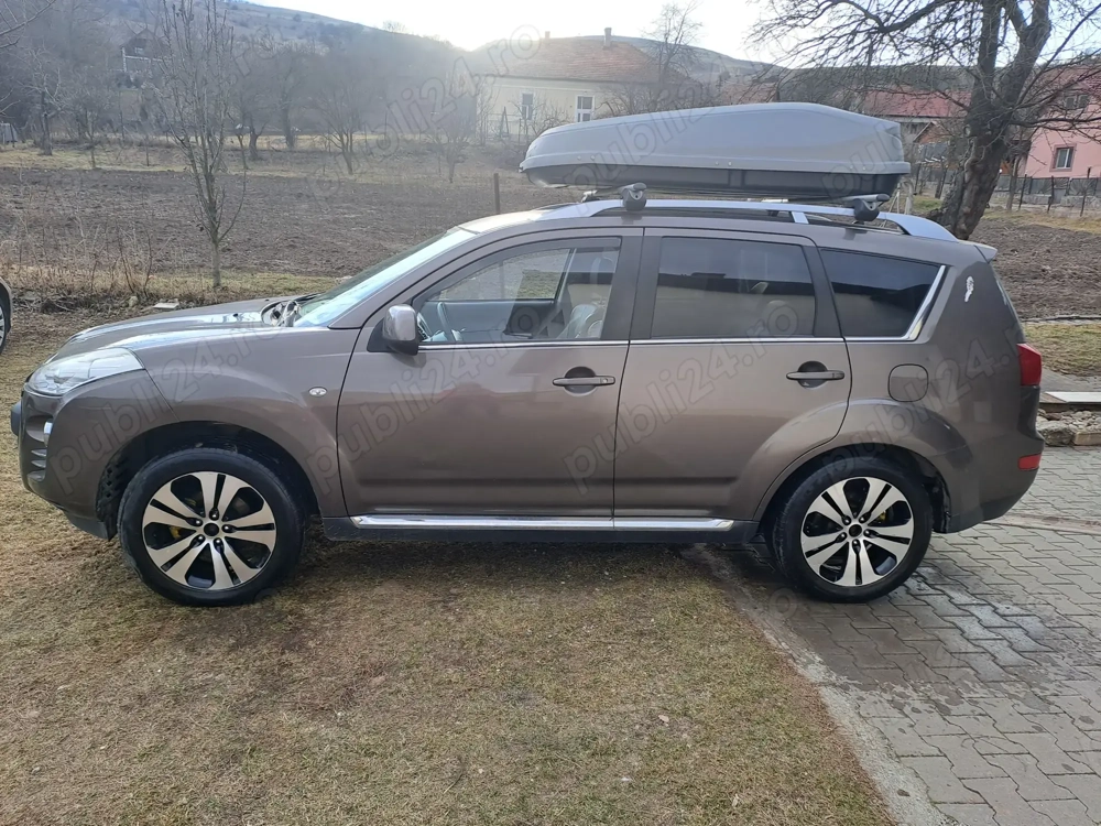 Vând Peugeot 4007  Vând Peugeot 4007