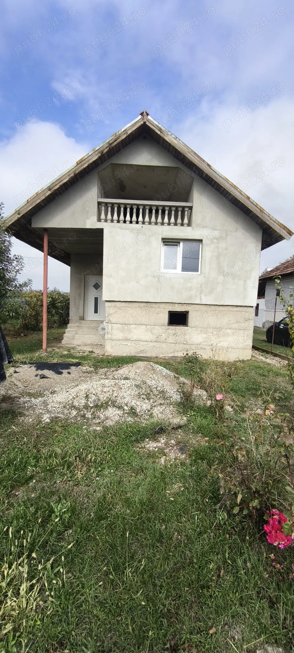 Casă nouă la gri + teren 4316 mp   DN67, Telești, Gorj