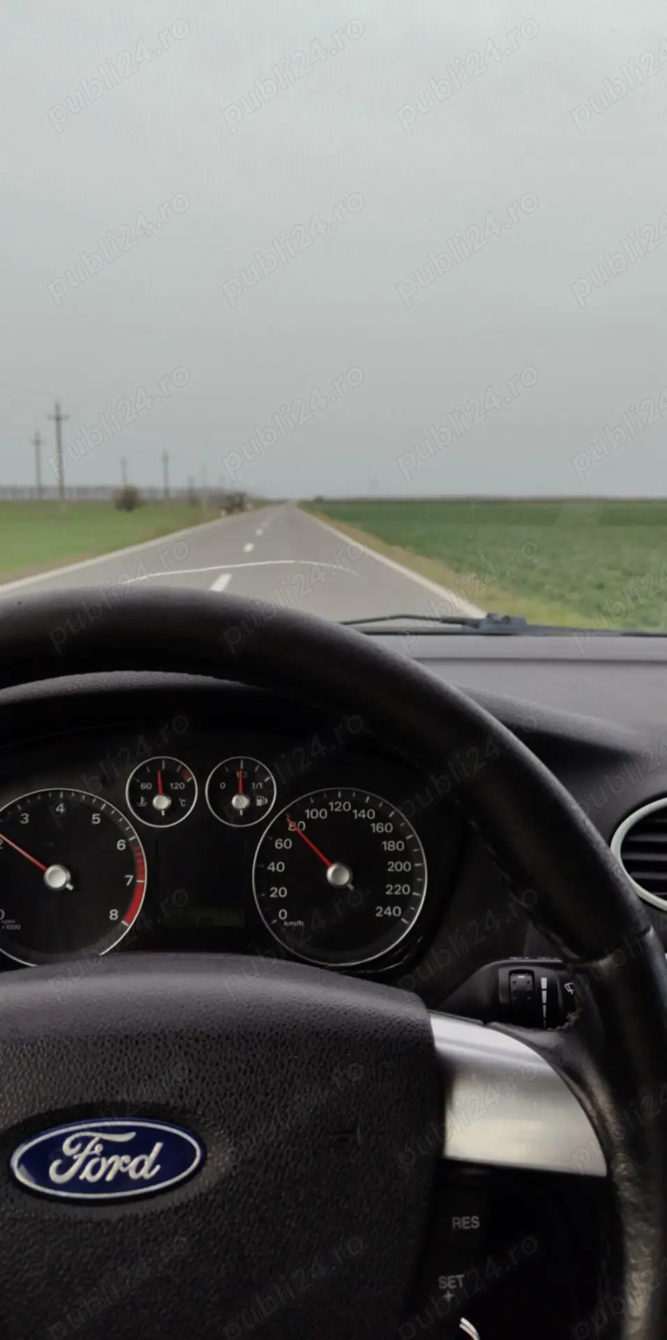 De vânzare ,ușor negociabil  De vânzare ,ușor negociabil