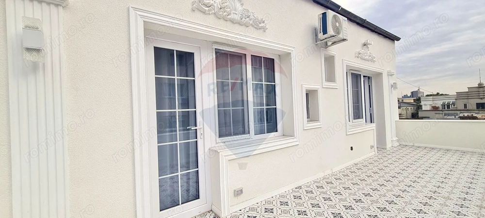 Apartament de lux în stil baroc cu 2 camere de închiriat în zona Dacia