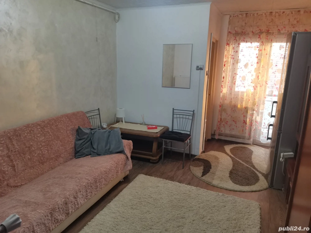 Vând schimb garsoniera 