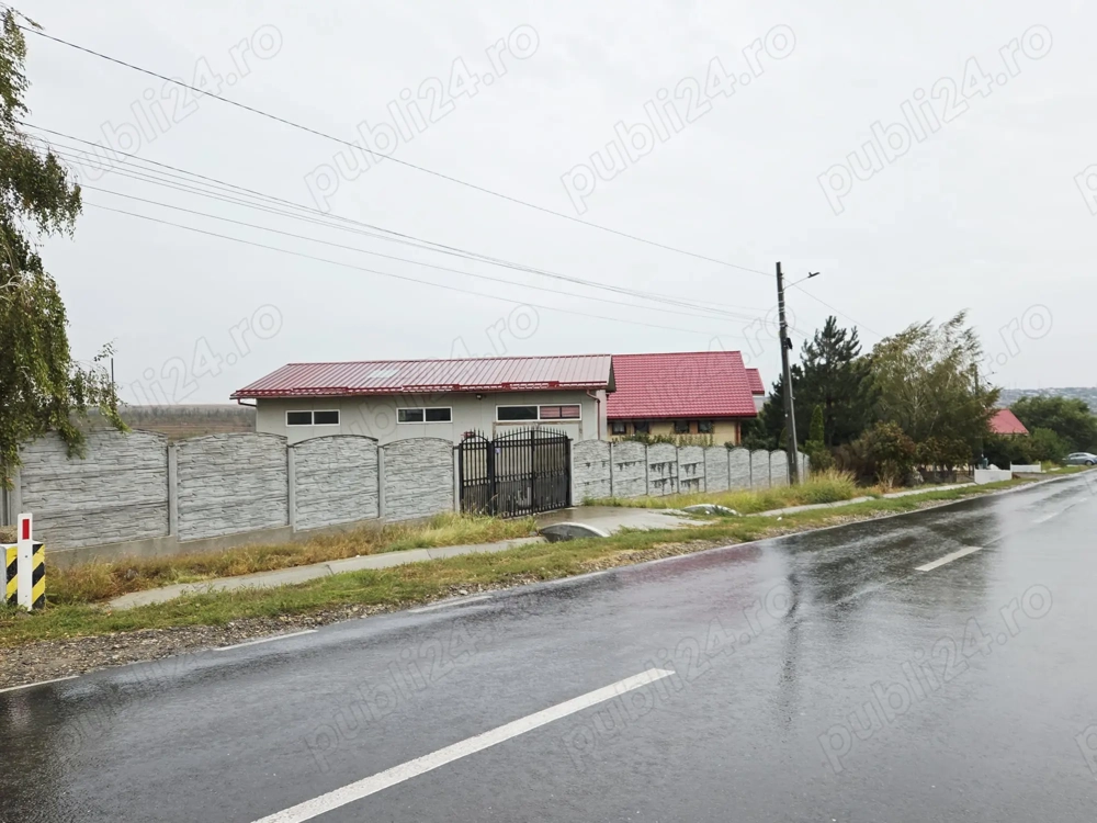 Hala cu teren de 751 mp in M. Kogalniceanu- la strada principala