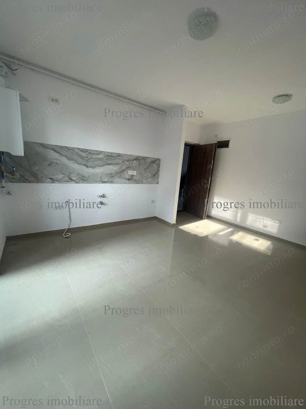  Apartament 2 camere - bloc nou - loc de parcare - 83.300 euro
