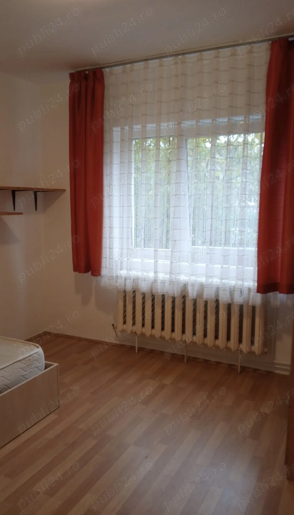 Închiriez apartament 3 camere în cartierul Grigorescu