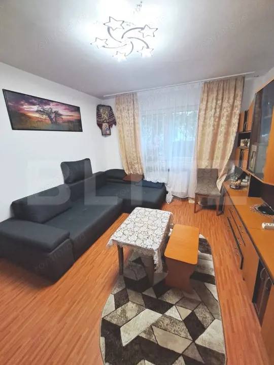Vând apartament 2 camere – Săcele, Cartier Electroprecizia