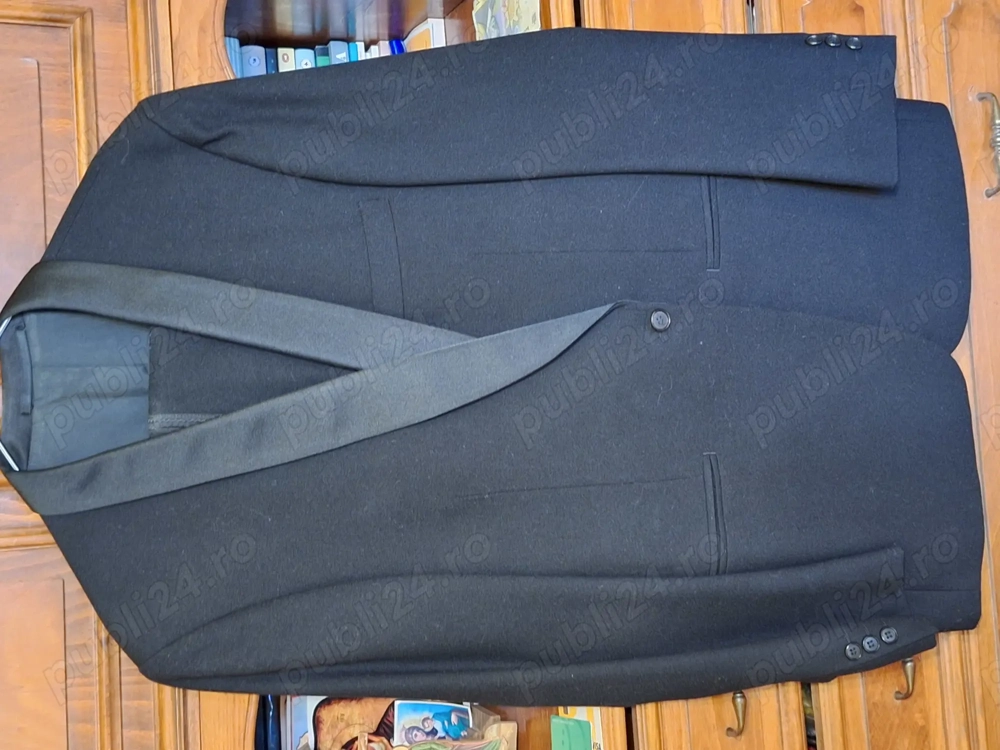 Costum barbatesc, de gala