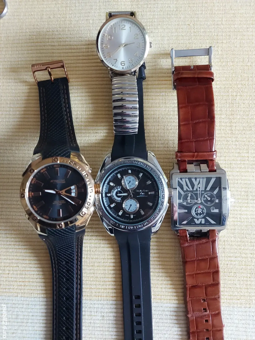 vind ceas diferite modele