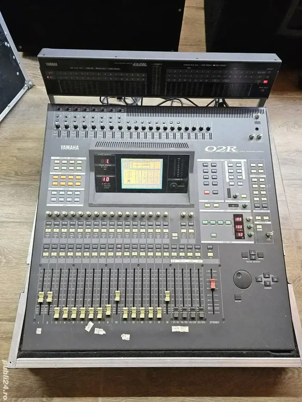 Mixer Digital Yamaha 02R Studio, Live Case transport