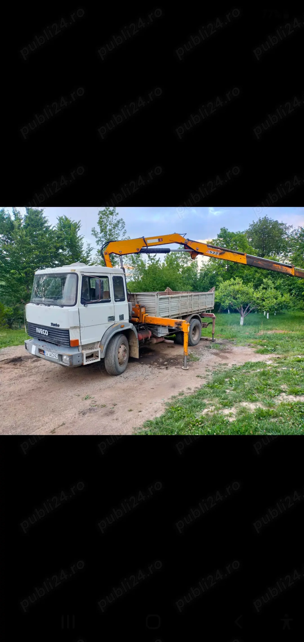 Basculanta iveco cu macara