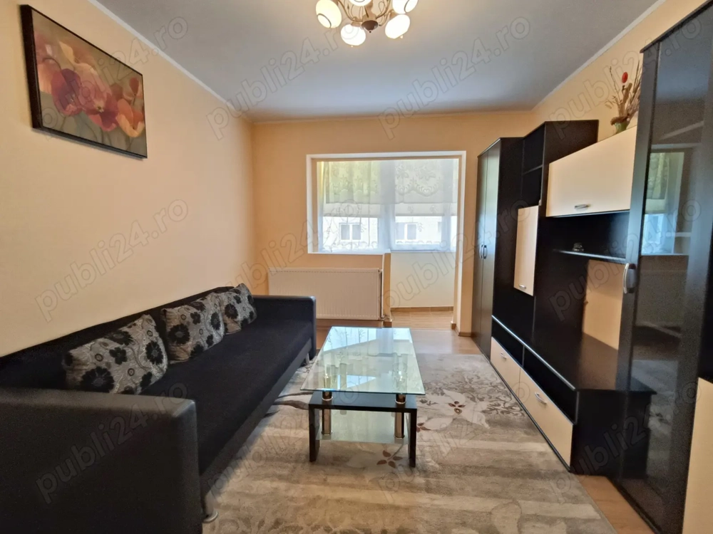 Apartament 3 camere, Astra