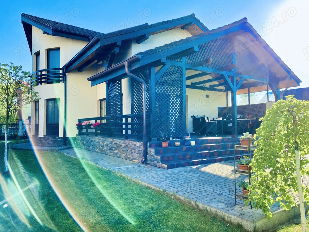 Casă de vânzare în Sânpetru 