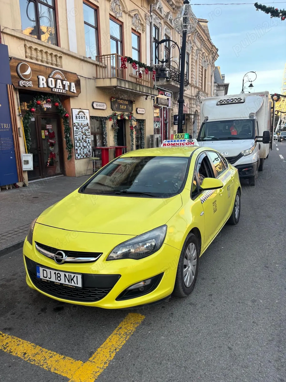 Firma taxi cu 3 locuri 