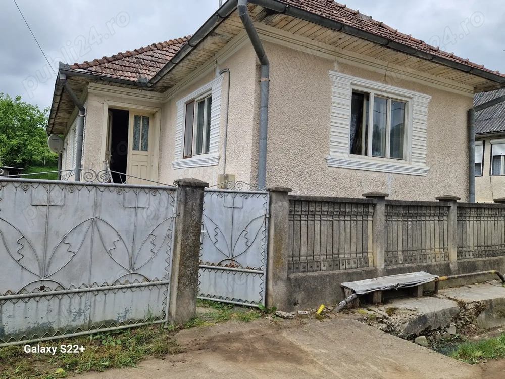 Casă la tară în Beudiu, comuna Nușeni