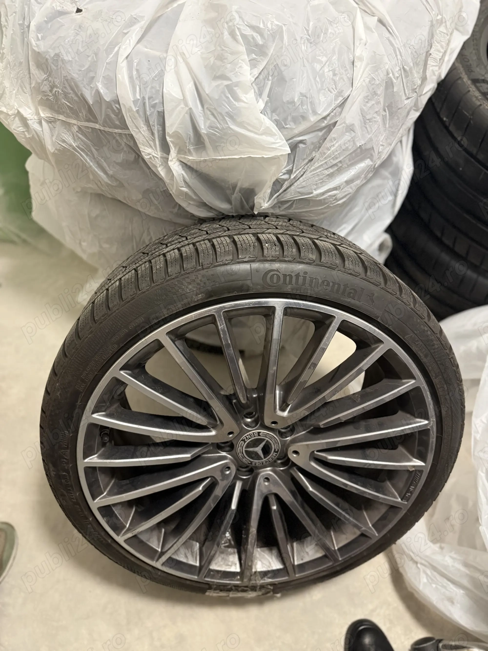 Set Roti Complet Mercedes W223 R 21 anvelope 255 35 21 Continental M+S Set Roti Complet Mercedes W223 R 21 anvelope 255 35 21 Continental M+S