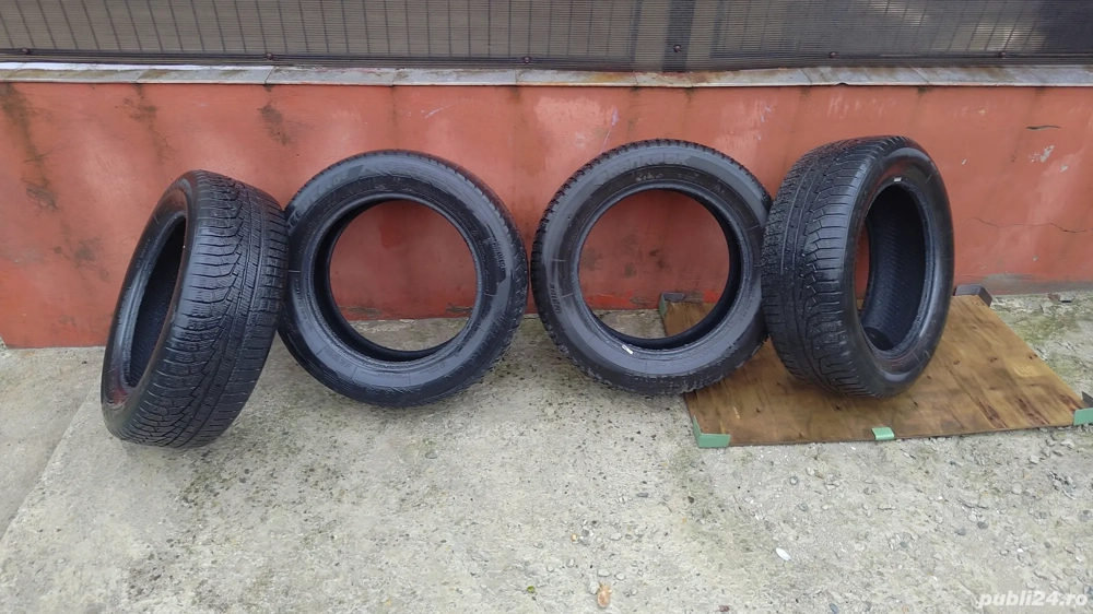 Set anvelope iarna Hancock 