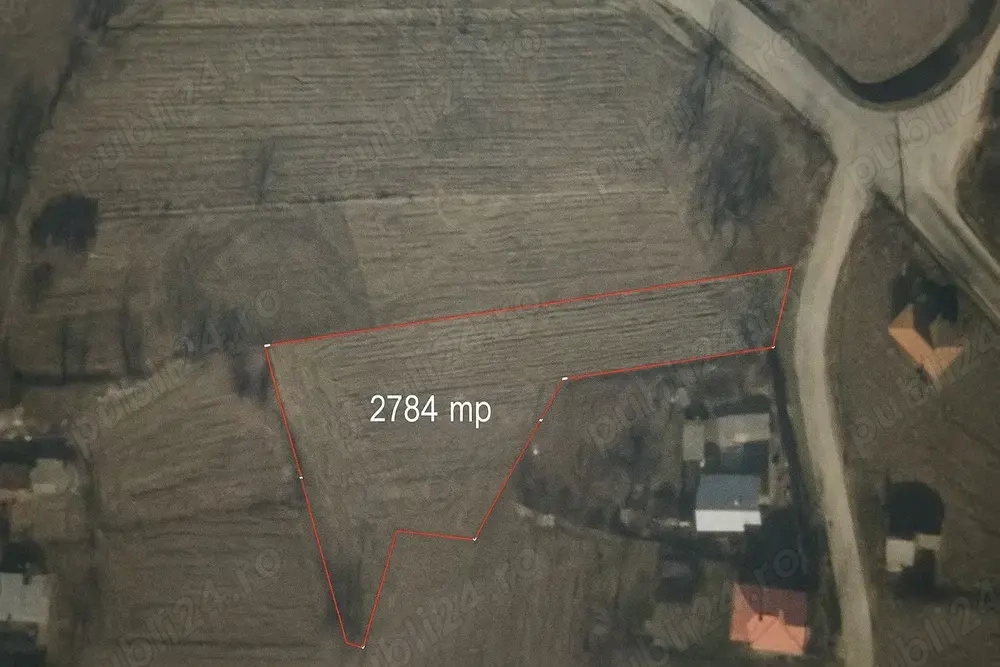 Vand teren intravelan in com. Vanatori, sat Radulesti, jud. Vrancea