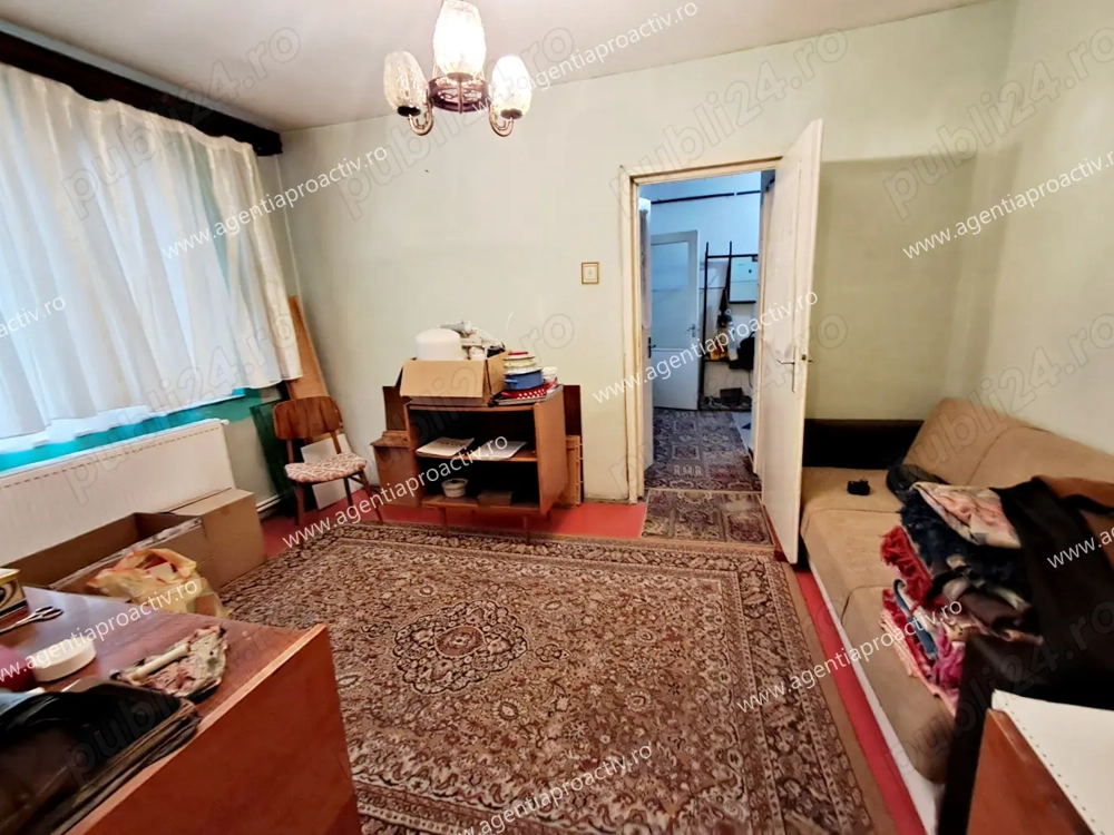 Apartament cu 2 camere, Micro 19, etaj 3, centrala termica!