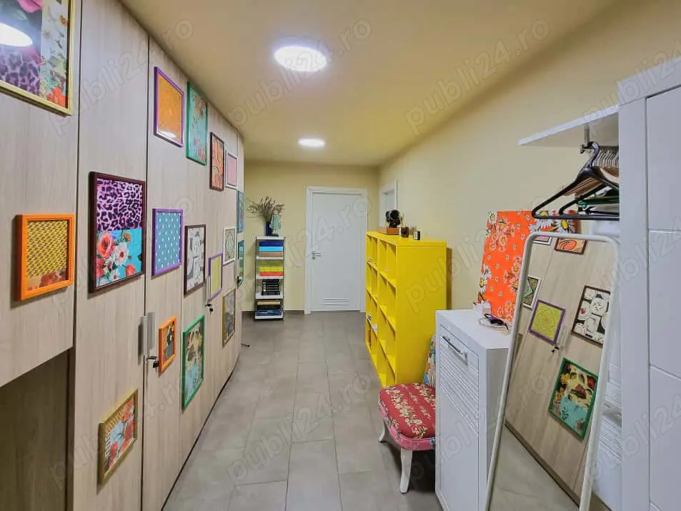 Vânzător de Țesături Premium