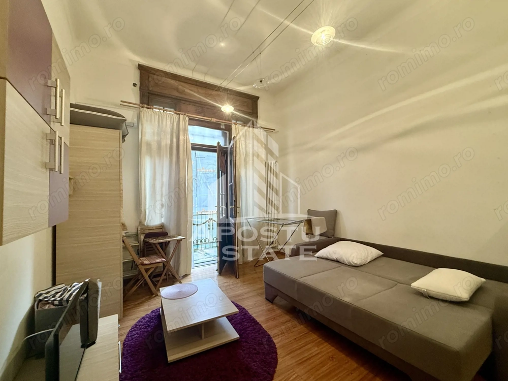 Apartament o camera, 30mp, balcon deschis, Ultracentral Apartament o camera, 30mp, balcon deschis, Ultracentral
