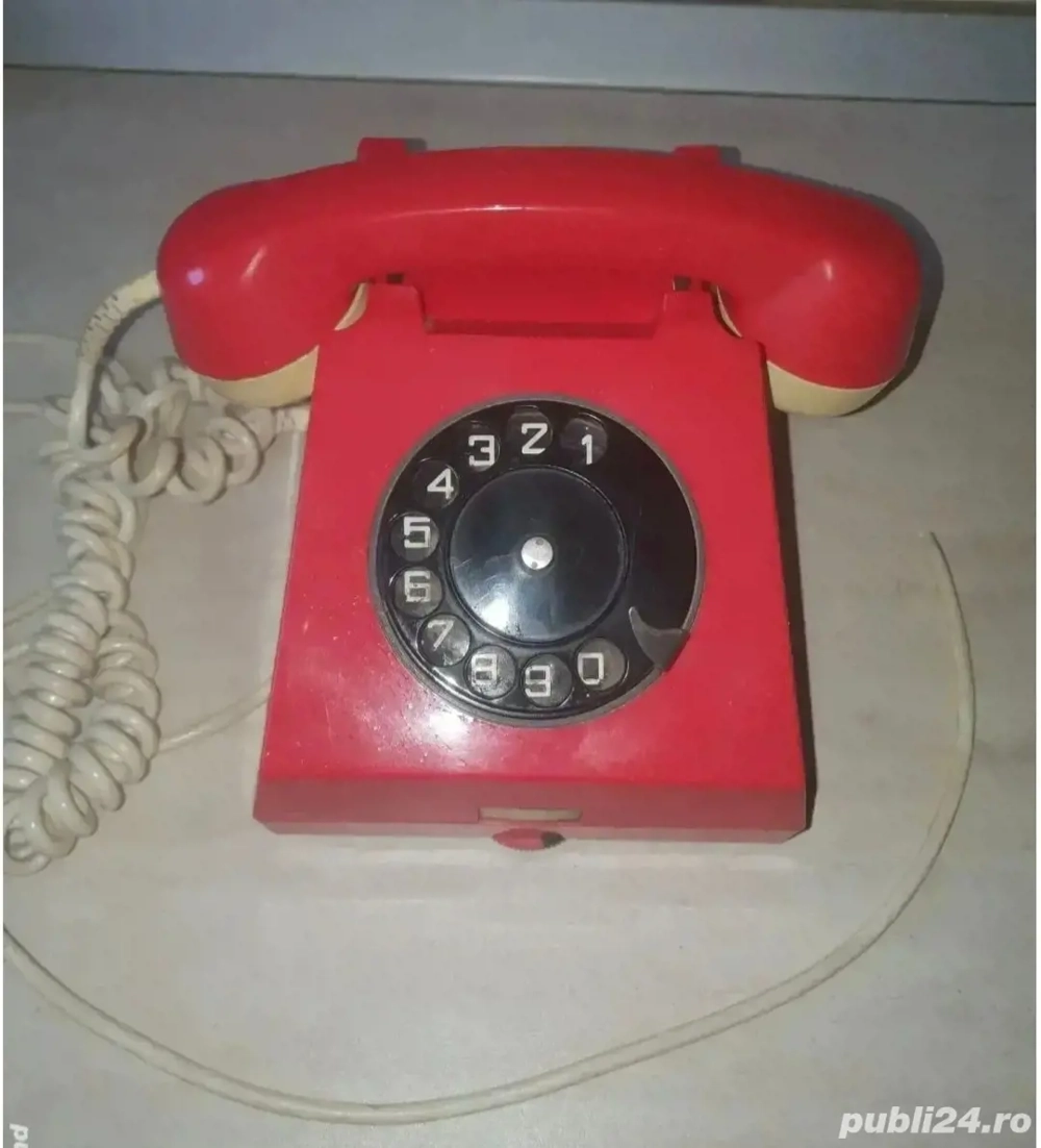Vând telefon fix