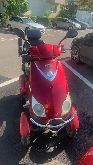 Vand scooter electric 4 roti