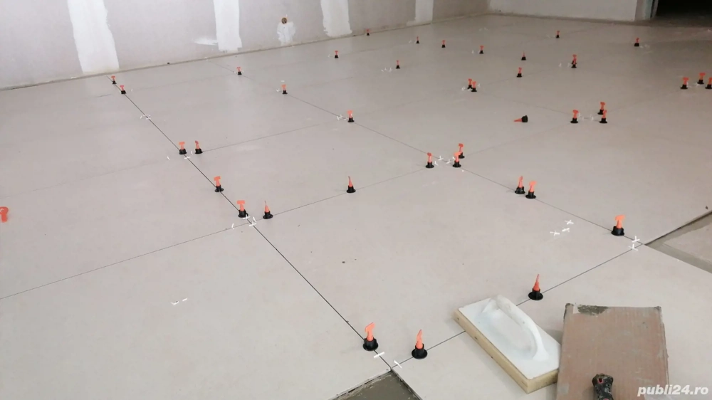 Executam lucrări interioare exterioare 