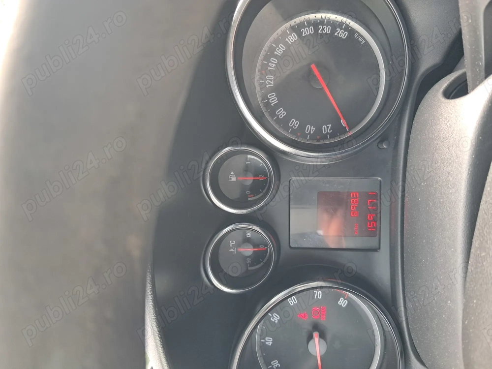 Vand Opel Astra 2012