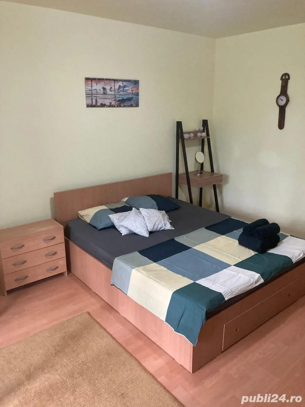 Vand Garsoniera DECOMANDAT - proprietar