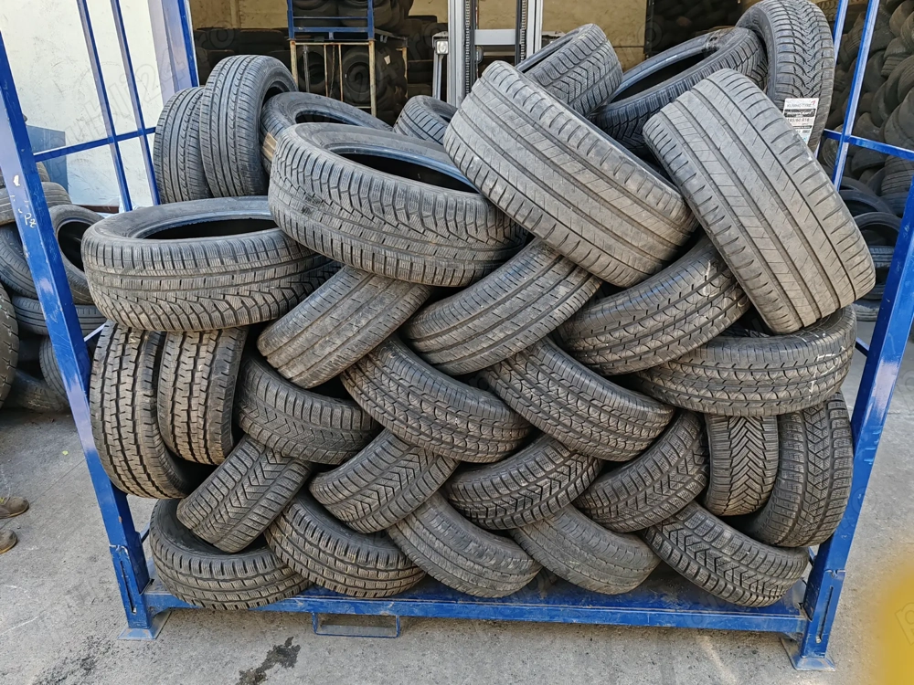 Vând anvelope second hand 