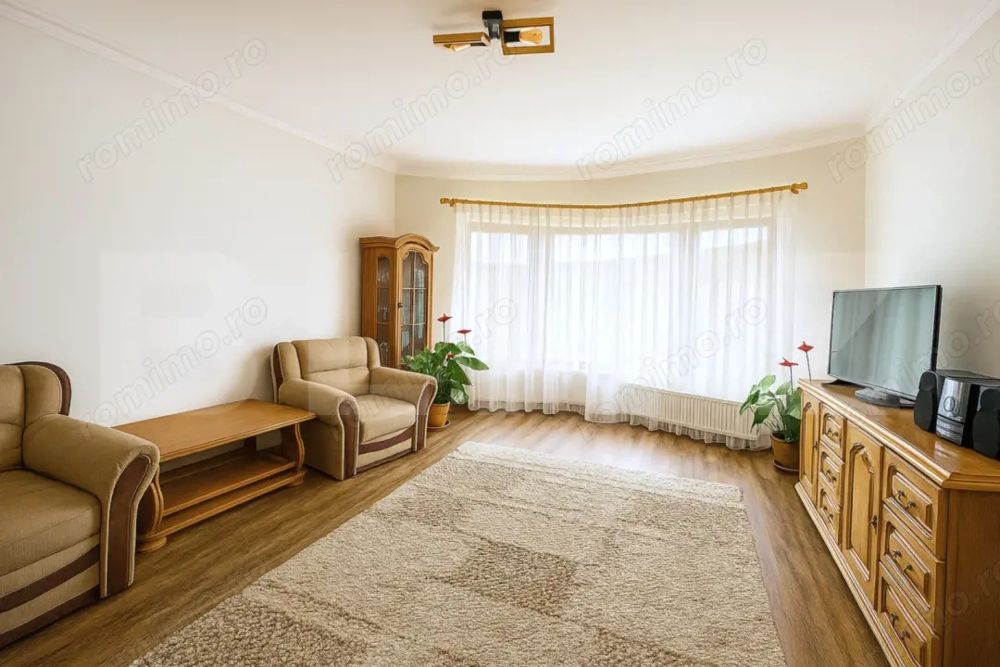 Casa spatioasa aproape de natura, cu toate utilitatile – Baciu