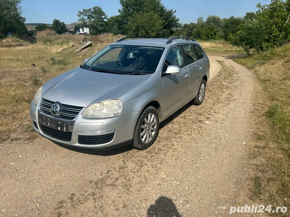Dezmembrez VW Golf 5 1.9 bxe