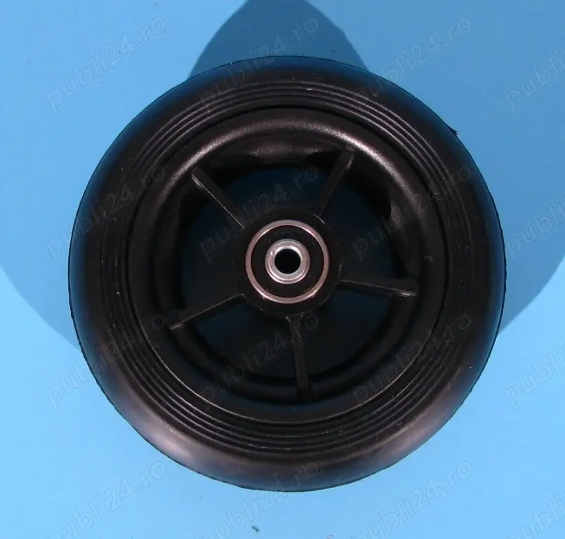 Roata cu cauciuc plin pentru scaun cu rotile 140x40