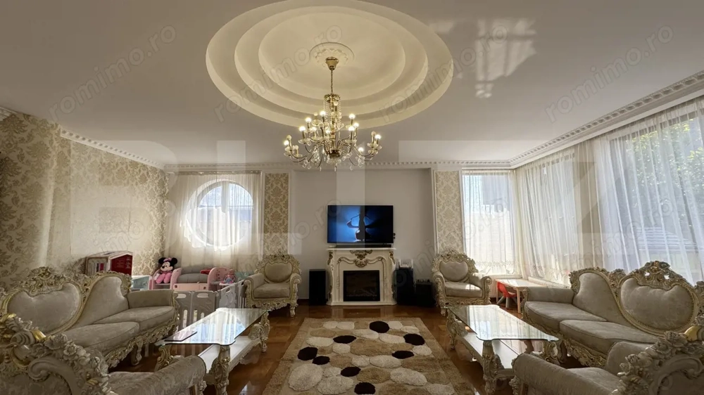 Vilă de 469 mp utili, teren 1.200 mp cu garaj și piscină, Centura de Nord