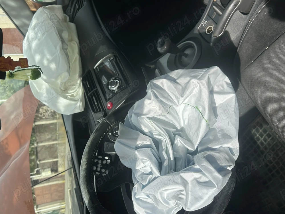 De vânzare pentru dezmembrare Honda Civic VIII 1.8