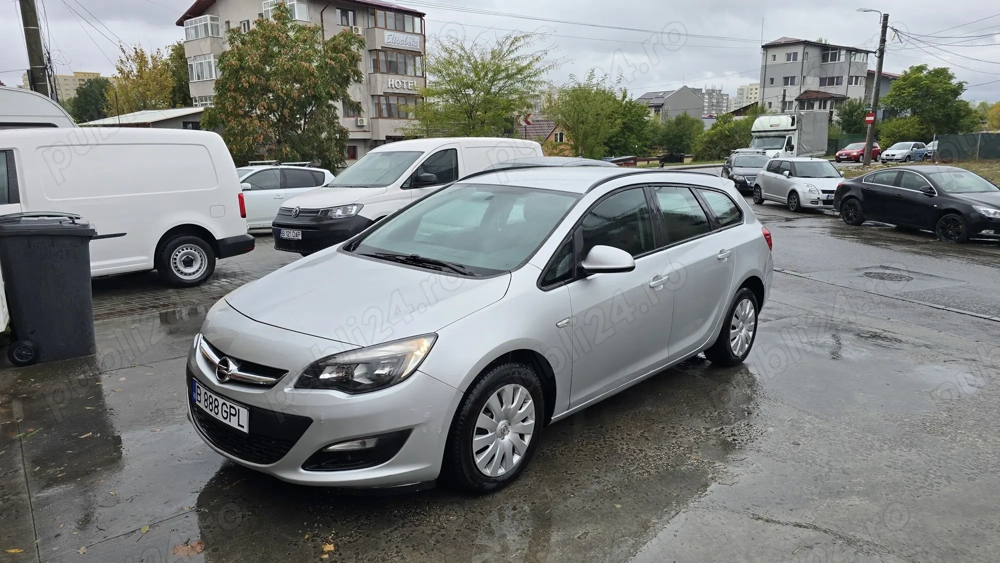 Opel Astra J 1.4 Turbo cu GPL fabrica